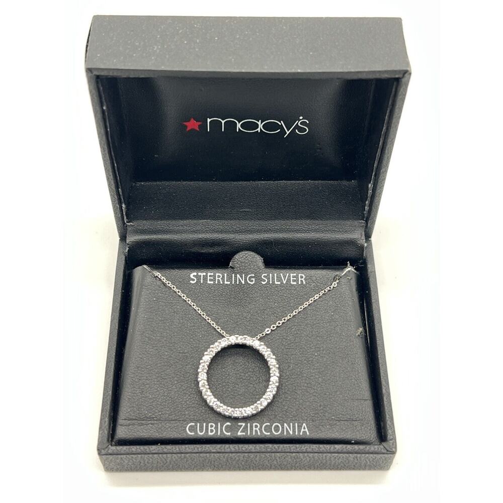 New Macys Sterling Silver 925 Circle Eternity Necklace Cubic Zirconia 16” Chain